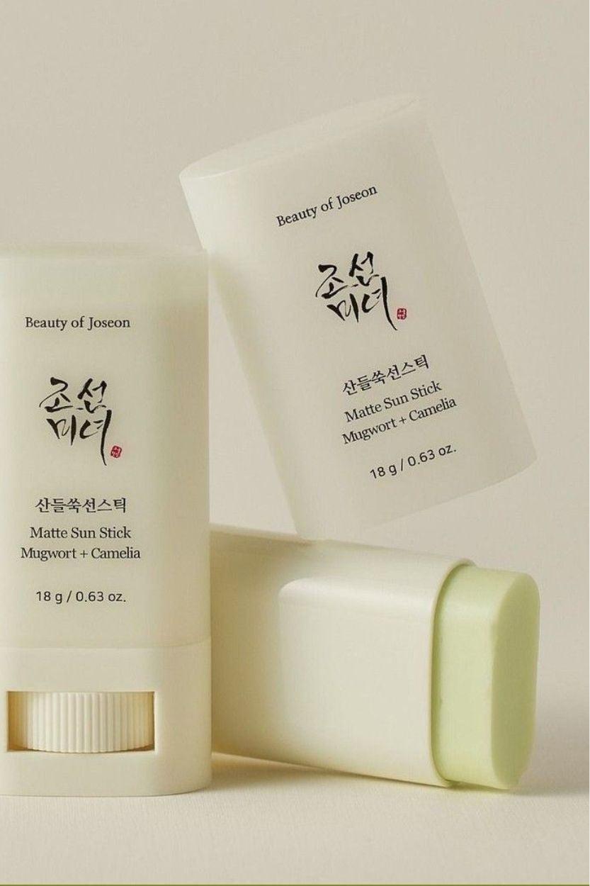 Beauty of Joseon Matte sun stick : Mugwort + Camelia 18g (SPF50+ PA++++) 18 g