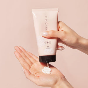 ETUDE PPOYAN Cleansing Foam product texture