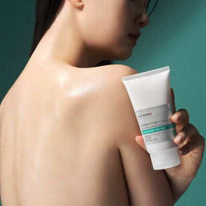 ILLIYOON Cica Acne Clear Peeling Scrub product texture