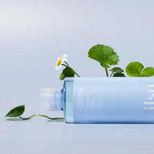 ilso Cicazulene Calming Toner product texture