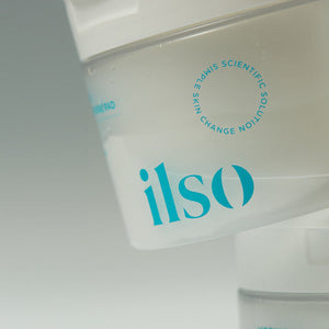 ilso Moringa Purifying Pore Pad 60P close-up view