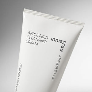 innisfree Apple Seed Cleansing Cream product texture