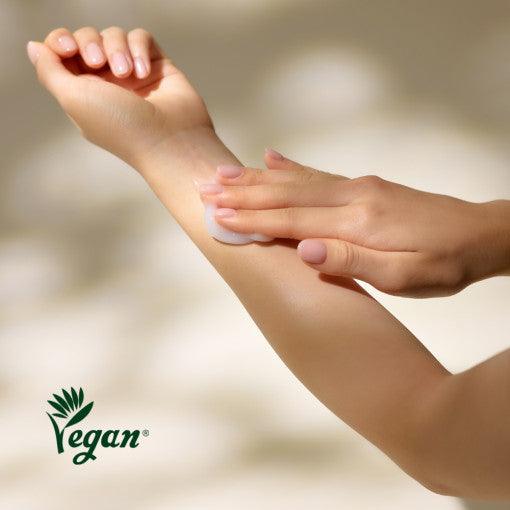 innisfree Isle Number Body Lotion 300ml #Green Tea Essence (Baby Lotion)