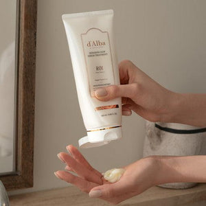 d'Alba Professional Repairing Hair Serum Treatment close-up view