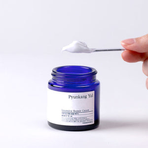 Pyunkang Yul [Pyunkang Yul] Intensive Repair Cream close-up view