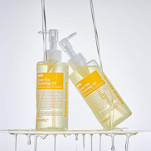MEDIPEEL Vitamin Deep-Tox Cleansing Oil product texture
