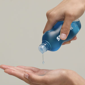 SENNOK Blue Wave Body Oil close-up view