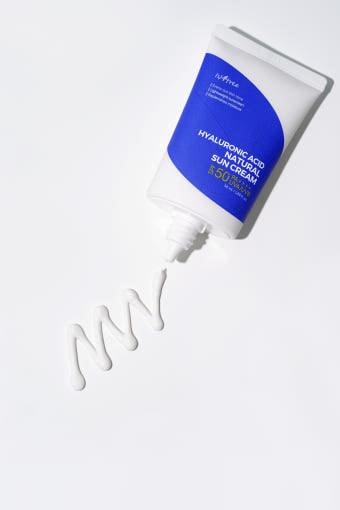 Isntree Hyaluronic Acid Natural Suncream SPF50+PA++++ 50ml (Sun Cream)