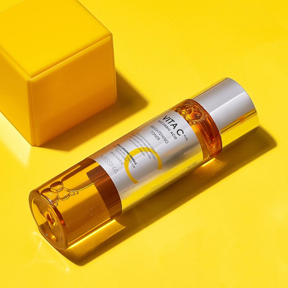MISSHA Vita C Plus Brightening Toner 200ml