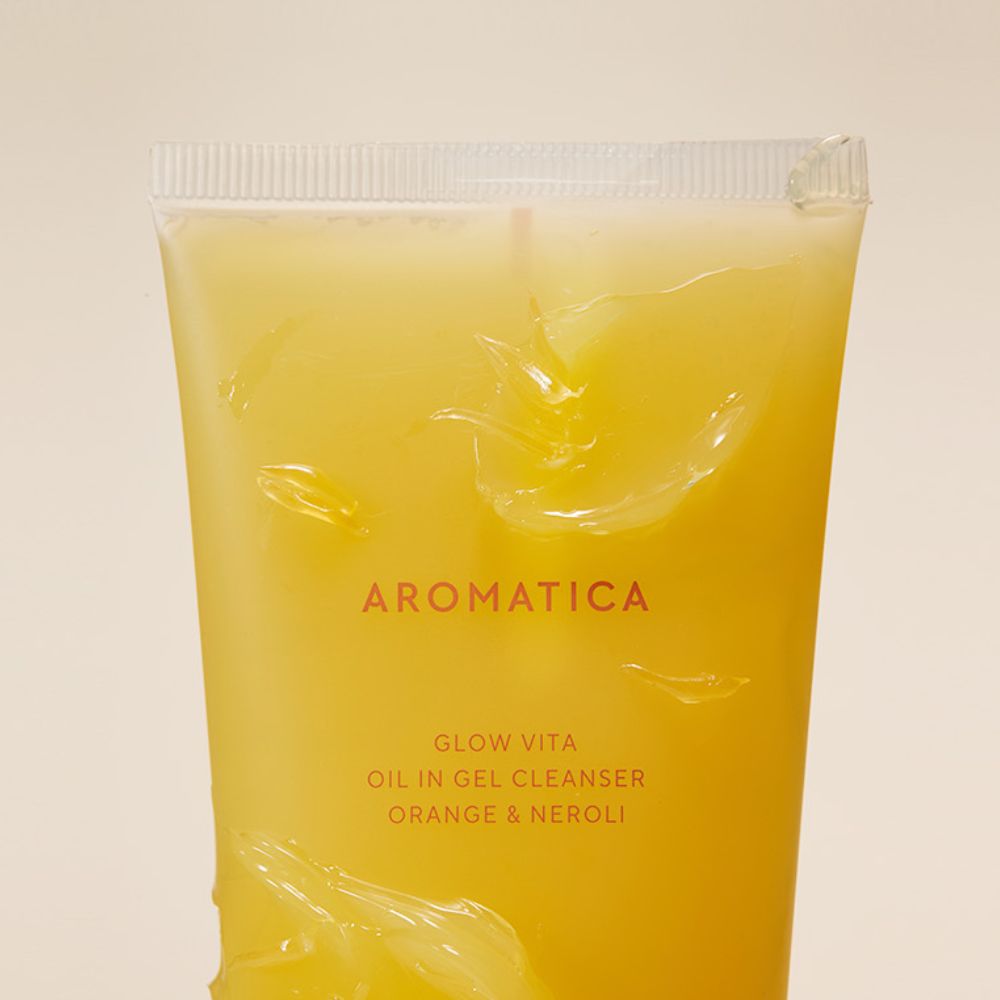AROMATICA Glow Vita Oil-in-Gel Cleanser – Orange & Neroli (150ml)