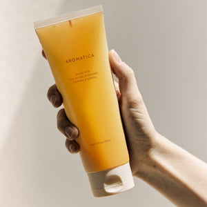 AROMATICA Glow Vita Oil-in-Gel Cleanser – Orange & Neroli (150ml), image 4